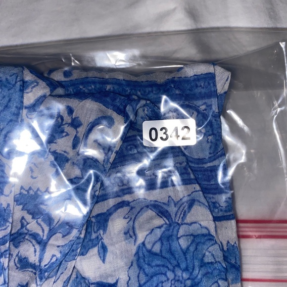 Anthropologie Blue Floral Blouse with Pink Accents - Picture 4 of 4